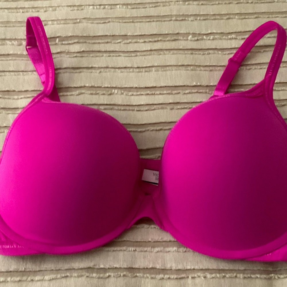 Victoria's Secret Bold Pink Bra
